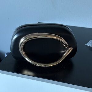 Chic Black and Gold Women's Clutch